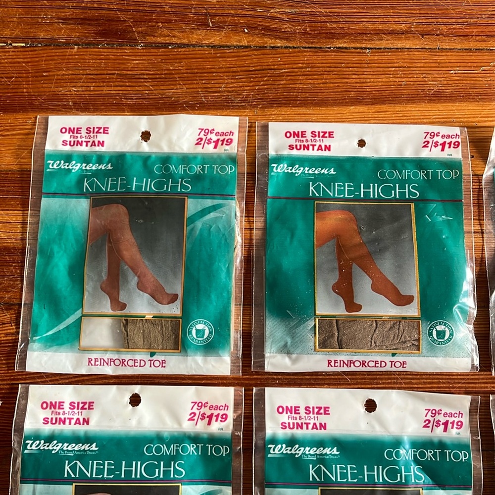 7 pairs of knee high tights in suntan - Picture 1 of 2